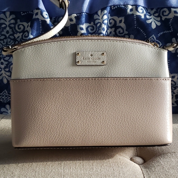 kate spade Handbags - Kate Spade Grove Street Millie Crossbody